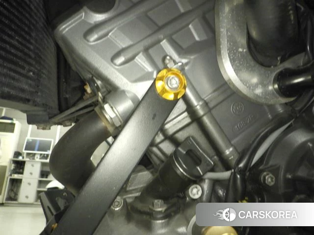 Engine photo
