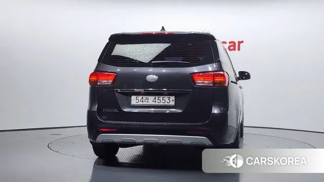 Kia All New Carnival id 3330761 из Кореи 14