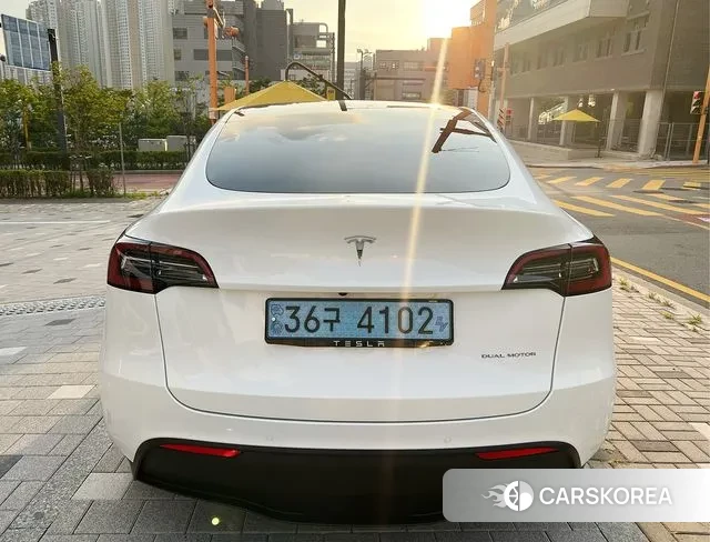 Tesla Model Y id 3400965 из Кореи 7