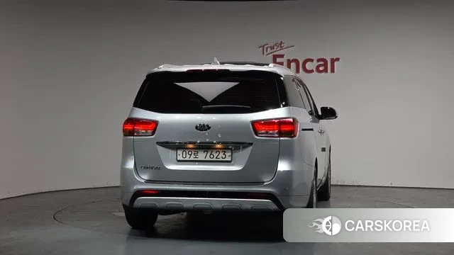 Kia All New Carnival id 3766867 из Кореи 14