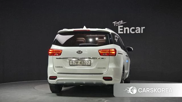 Kia The New Carnival id 3937146 из Кореи 14