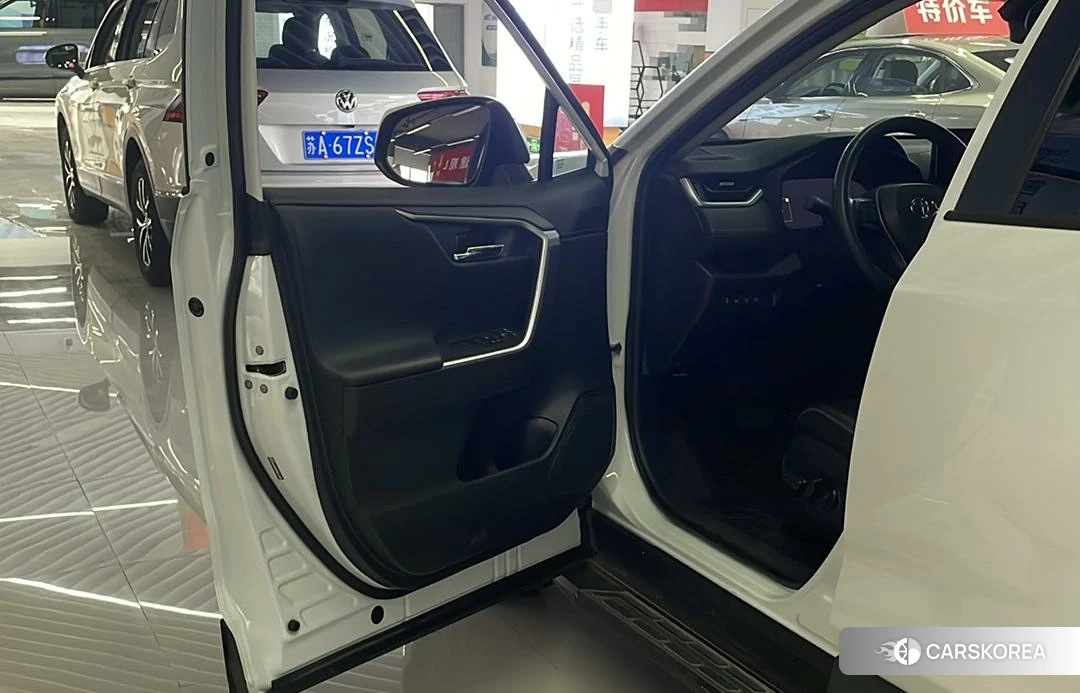 Toyota RAV4 Rongfang id 4473763 из Китая 9
