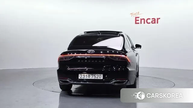 Hyundai The New Grandeur IG Hybrid id 3716653 из Кореи 14