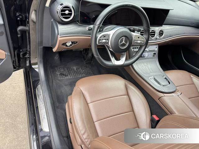 Mercedes-Benz E-class id 3968852 из Китая 23