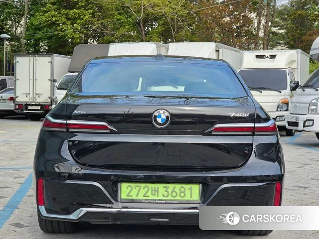 BMW 7 Series (G70) 2025 Черный из Кореи, фото 4