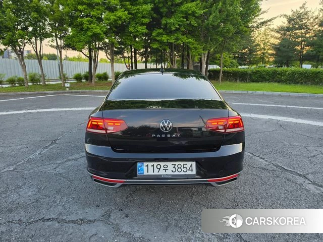 Volkswagen Passat GT (B8) id 4393616 из Кореи 9