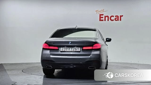 BMW 5 Series (G30) id 3818022 из Кореи 14