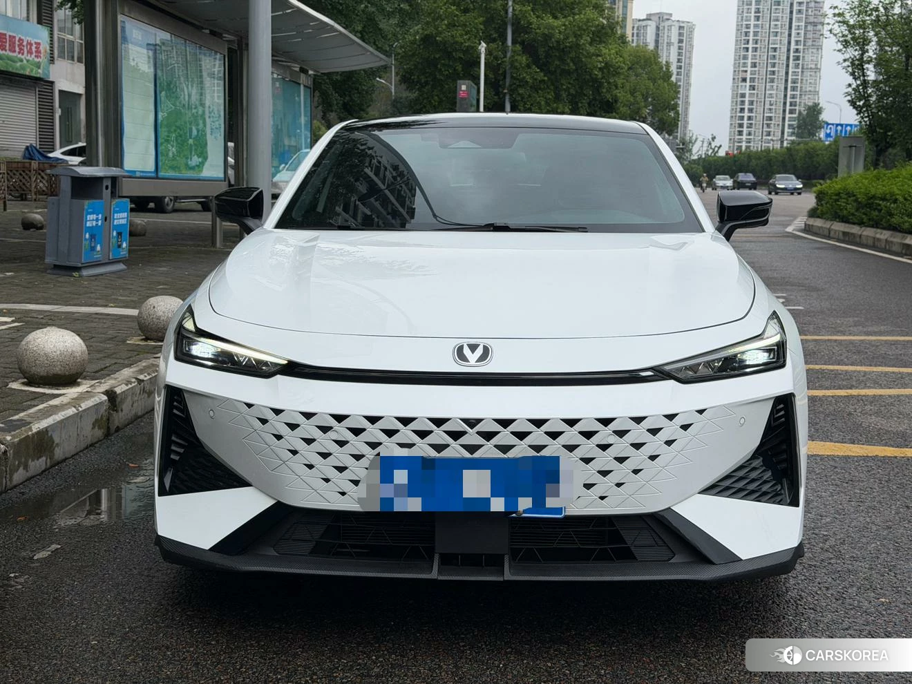 Chang'an UNI-V 2024 Белый из Китая, фото 4