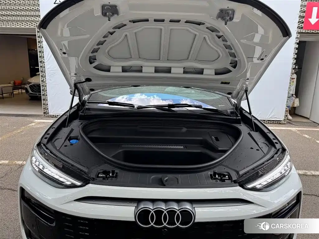 Audi Q6L e-tron id 4554065 из Китая 24