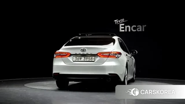 Toyota Camry (XV70) id 3617045 из Кореи 14