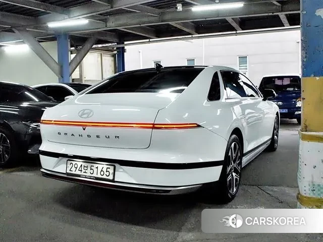 Hyundai Grandeur (GN7) id 3512872 из Кореи 14
