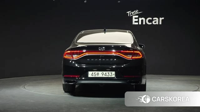 Hyundai Grandeur IG id 4246018 из Кореи 14