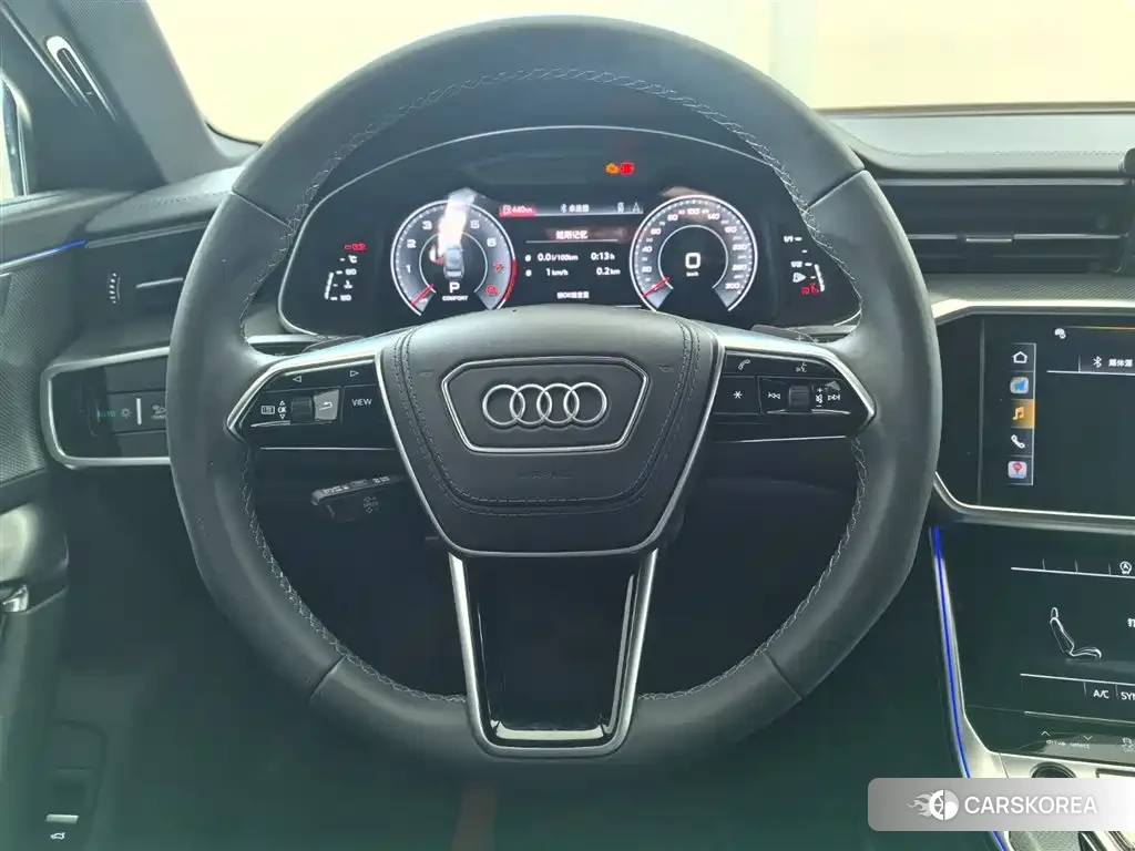 Audi A6L id 4547562 из Китая 10
