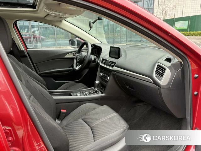 Mazda 3 Angkesaila 2019 Красный из Китая, фото 6