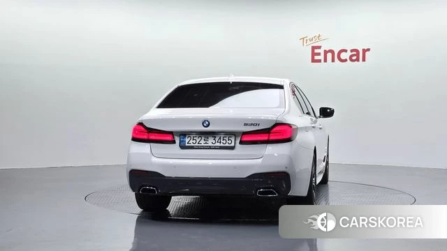 BMW 5 Series (G30) id 4657100 из Кореи 27