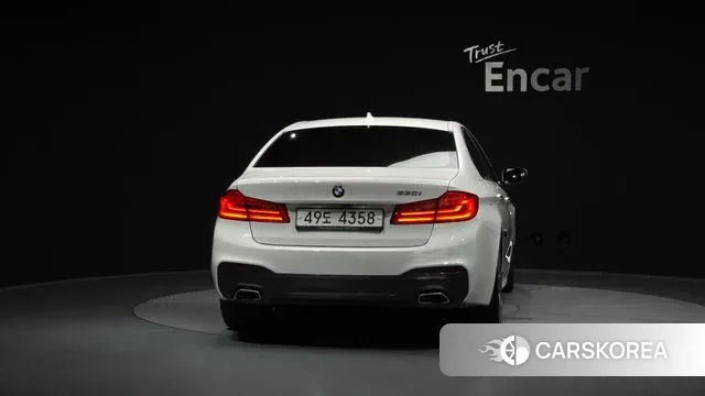 BMW 5 Series (G30) id 3014085 из Кореи 14