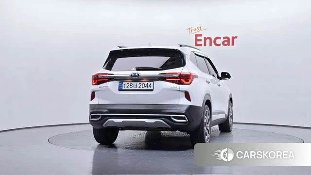 Kia Seltos id 4338716 из Кореи 14