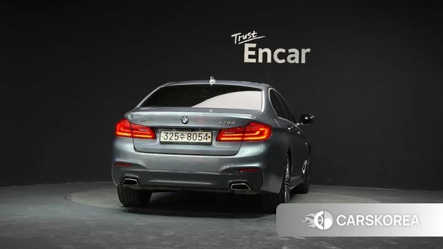 BMW 5 Series (G30) id 4417166 из Кореи 14