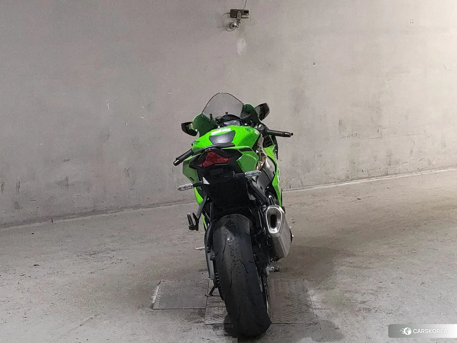 Kawasaki ZX-10R NINJA 2023 из Японии, фото 2