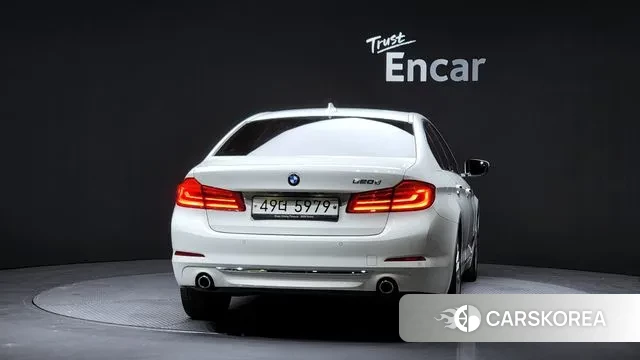 BMW 5 Series (G30) id 3434749 из Кореи 14