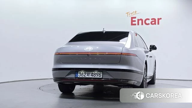 Hyundai Grandeur Hybrid (GN7) id 4720369 из Кореи 26