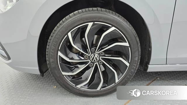 Volkswagen Golf 8th Generation id 4880244 из Кореи 27