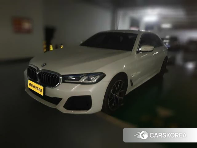 BMW 5 series 2022 Белый из Китая, фото 4