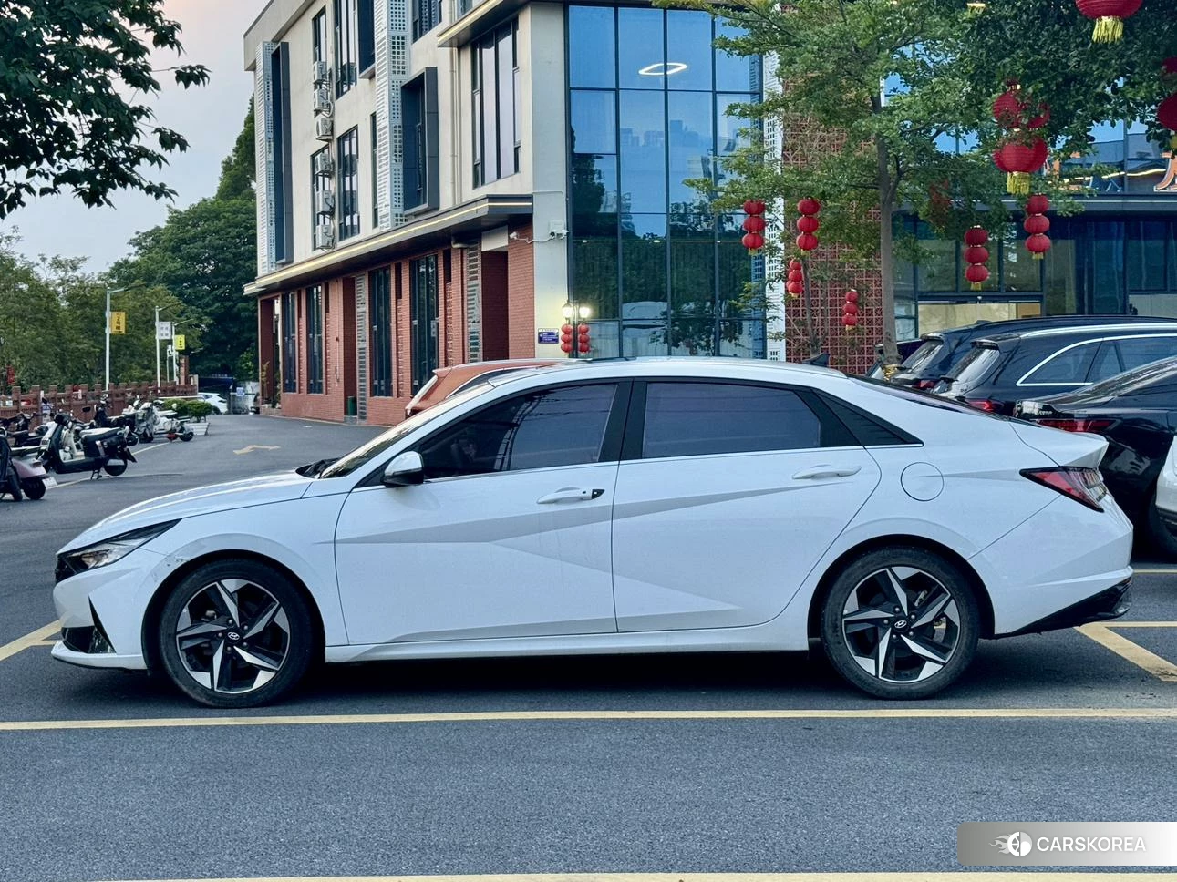 Hyundai Elantra id 4419227 из Китая 7