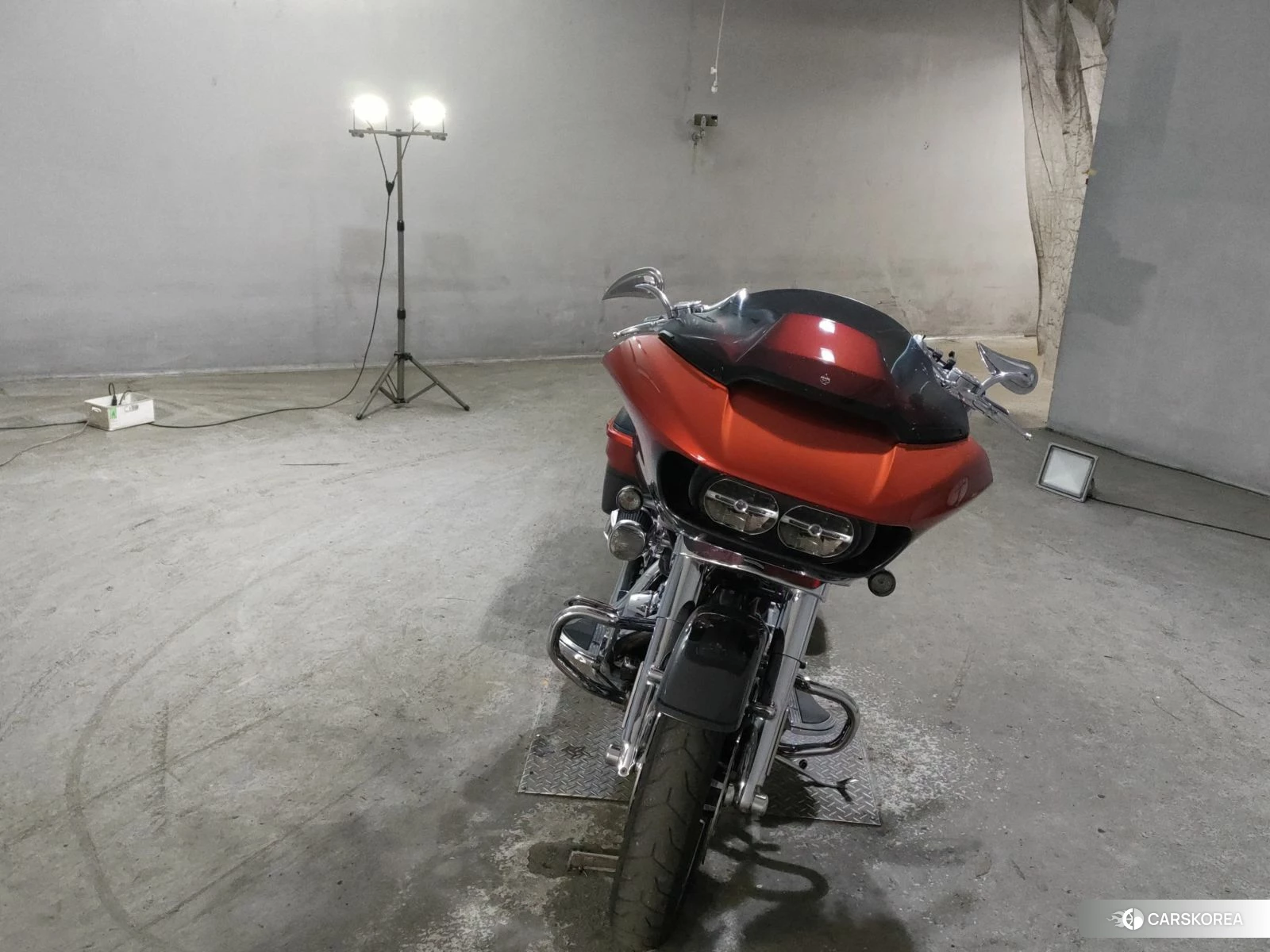Проданный Harley-Davidson Road Glide FLTRXSE1920CVO 2018 из Японии, фото 4