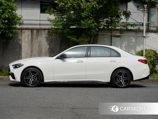 Mercedes-Benz Class C id 4277555 из Китая 13