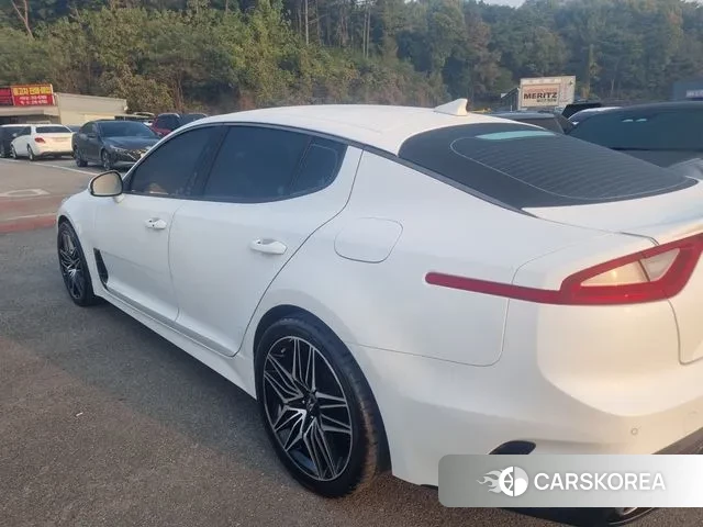 Kia Stinger id 3330784 из Кореи 9