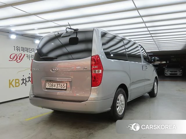 Hyundai Grand Starex id 4521066 из Кореи 14