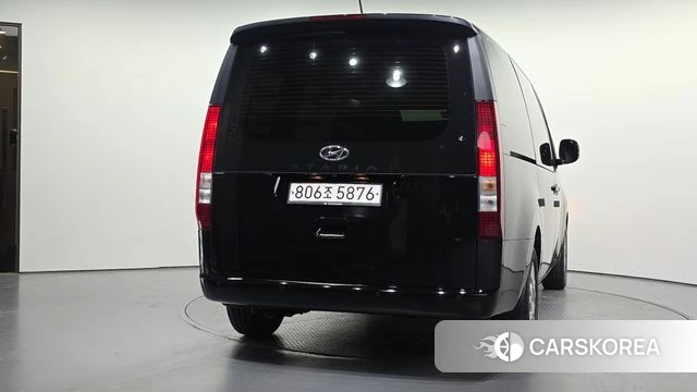 Hyundai Staria id 4456905 из Кореи 14