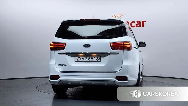 Kia The New Carnival id 3966027 из Кореи 14