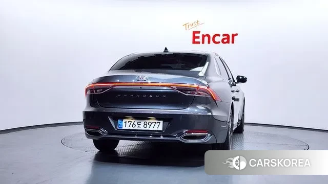 Hyundai The New Grandeur IG id 3777900 из Кореи 14