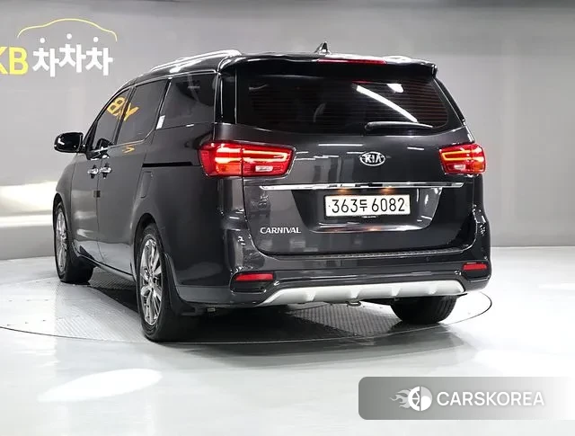 Kia The New Carnival id 3319788 из Кореи 14