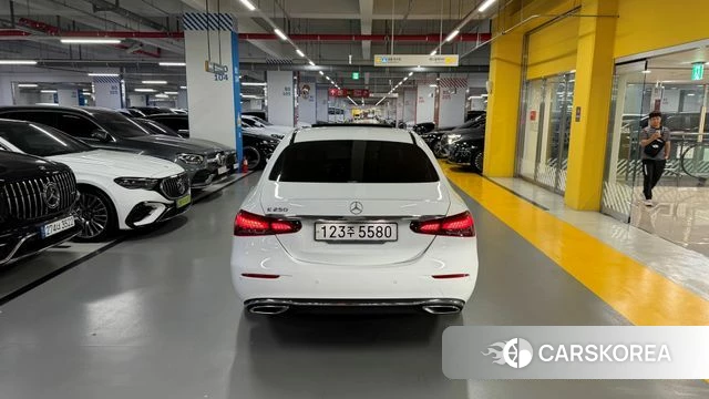 Mercedes-Benz E-Class W213 id 4549526 из Кореи 14