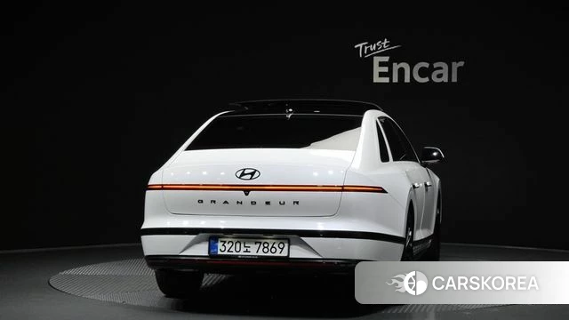 Hyundai Grandeur Hybrid (GN7) id 4578413 из Кореи 29