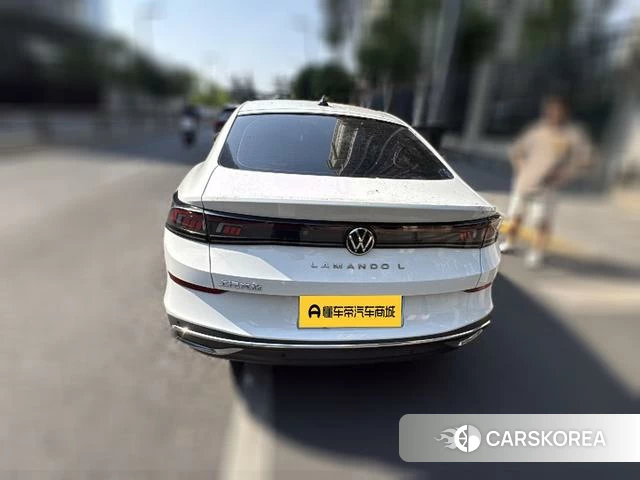 Volkswagen Lingdu 2025 Белый из Китая, фото 4