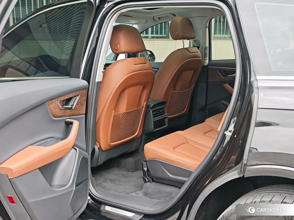 Audi Q7 id 4473323 из Китая 23