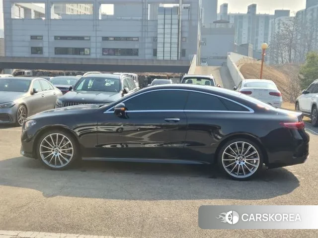 Mercedes-Benz E-Class W213 2021 Черный из Кореи, фото 4