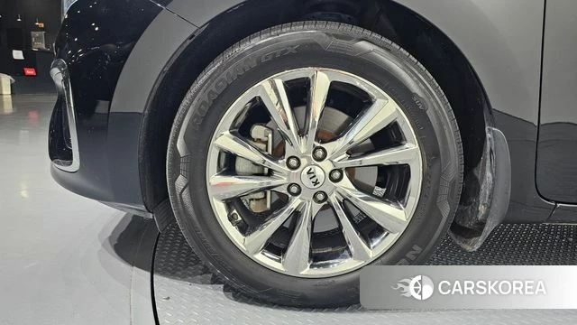 Kia The New Carnival id 4490741 из Кореи 29