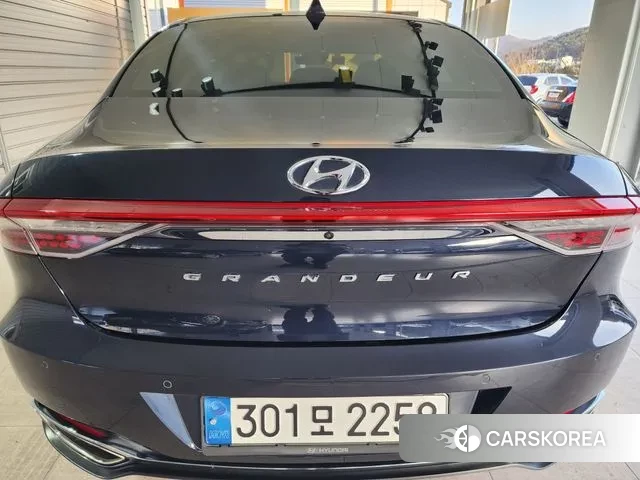 Hyundai The New Grandeur IG Hybrid id 3705838 из Кореи 10
