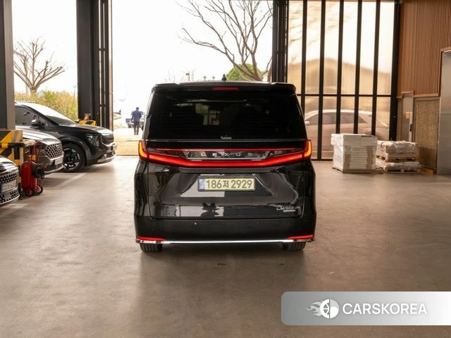 Lexus LM Second Generation id 4222714 из Кореи 10