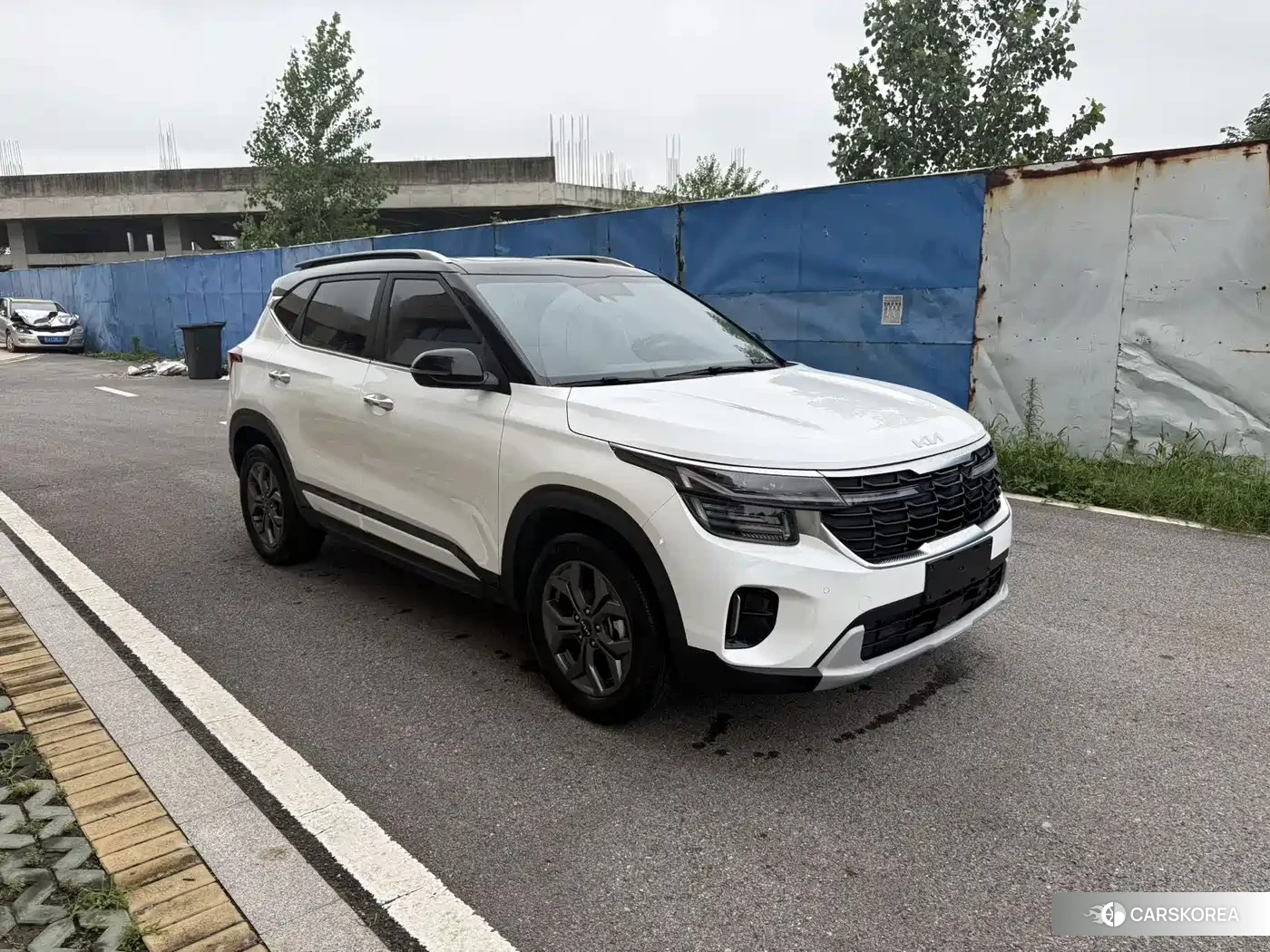 Kia Seltos 2024 Белый из Китая, фото 4