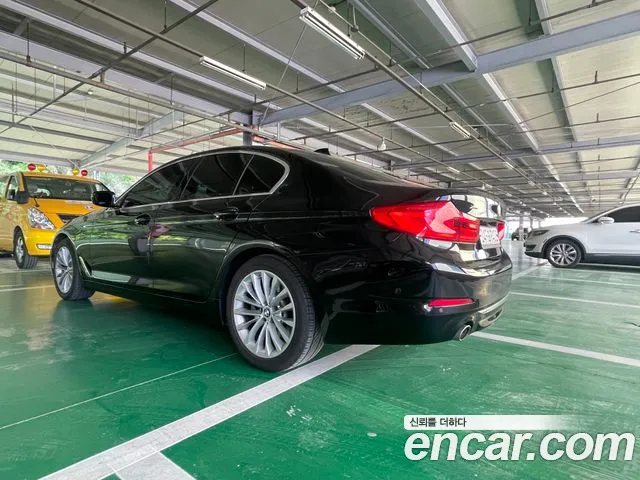 BMW 5 Series (G30) id 2713814 из Кореи 10