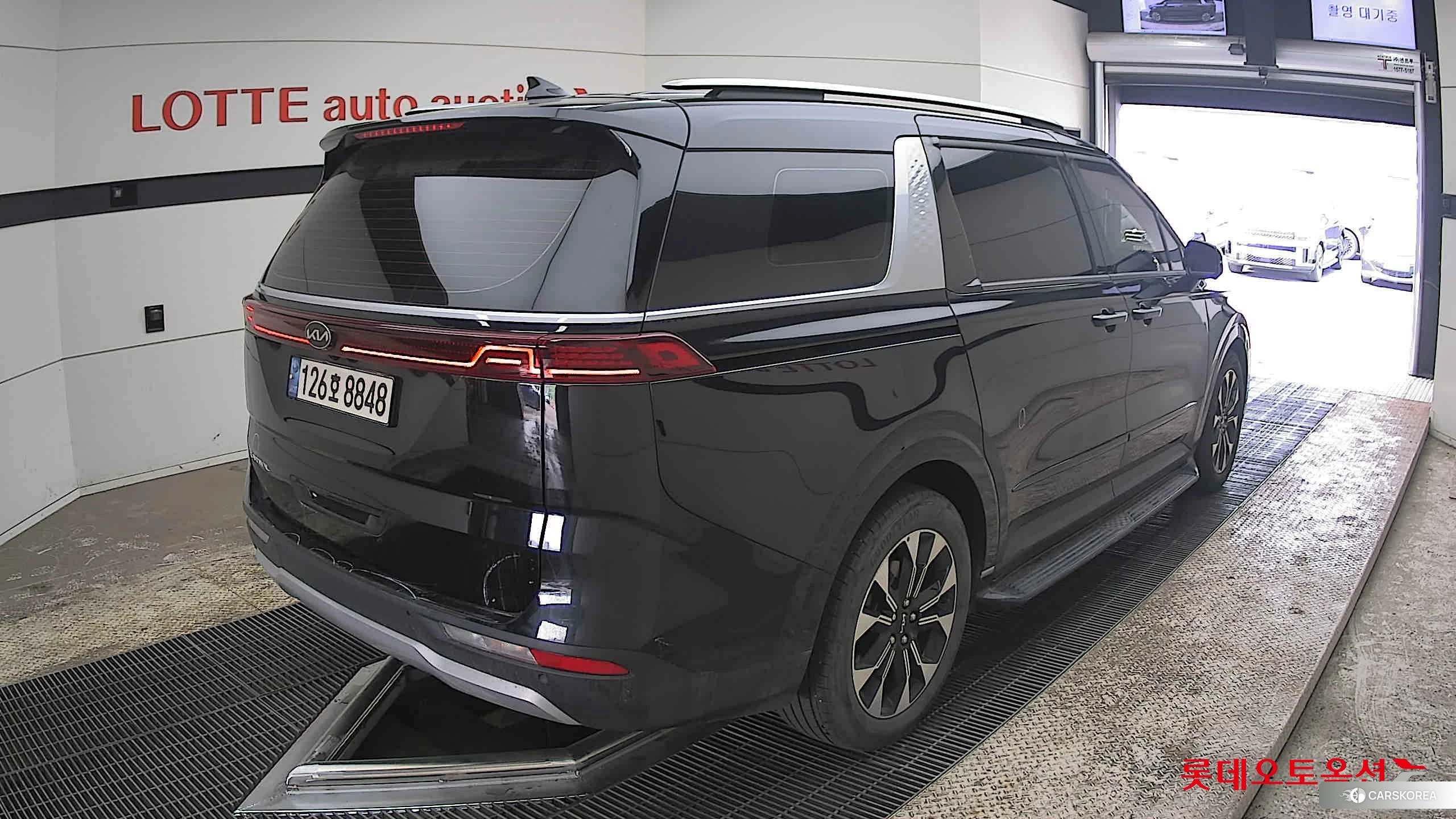 Kia Carnival id 3888397 из Кореи 31