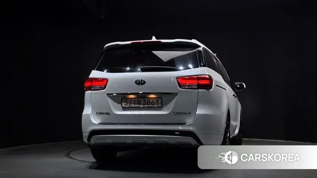 Kia All New Carnival id 3612859 из Кореи 14