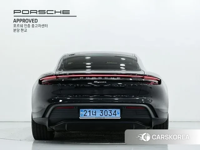Porsche Taycan id 3420335 из Кореи 14