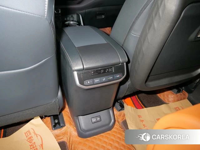 Toyota Highlander id 4299839 из Китая 11